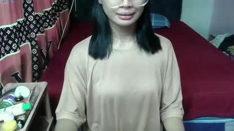 prettykhelcy online show from 05-20-26, 01:23