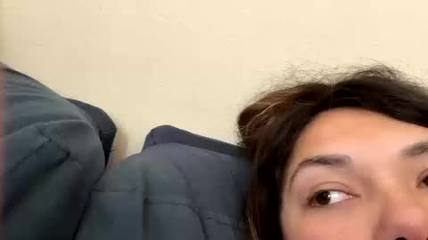 prettylatinamomma01 online show from 10-18-25, 09:04