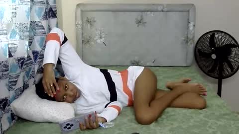 Prettylemmy online show from 10-13-25, 12:38