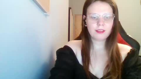 Lisa online show from 01-18-25, 03:59