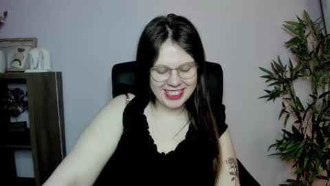 Lisa online show from 01-20-25, 11:02