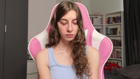 Sophie  next stream will be at Monday  i will wait you guys  online show from 05-25-26, 06:19