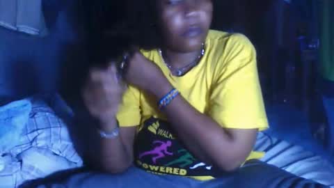 prettytrouble670796 online show from 06-06-26, 12:43