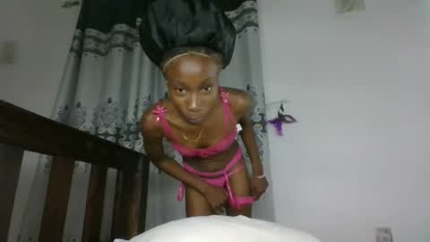 PRETY online show from 06-20-26, 06:11