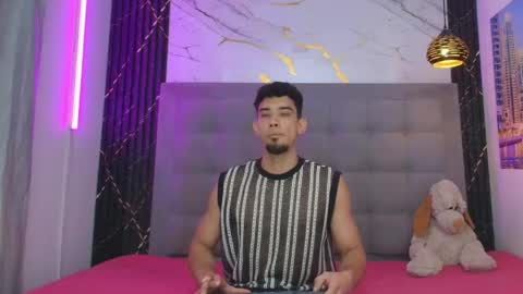 prince_arthur77 online show from 05-01-26, 01:16