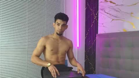 prince_arthur77 online show from 05-30-26, 04:48
