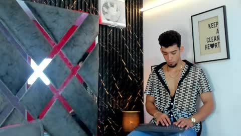 prince_arthur77 online show from 05-31-26, 01:40