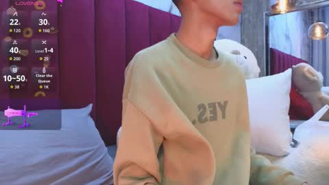 Snapshot of prince_poppy_ chatting on 03-22-26, 02:04 PRINCEPOPPY online show from 03-22-26, 02:04