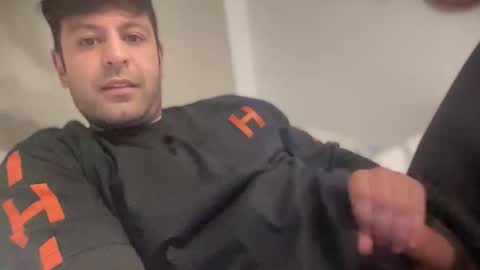 Snapshot of princea933 chatting on 04-04-26, 10:18 PrinceA933 online show from 04-04-26, 10:18