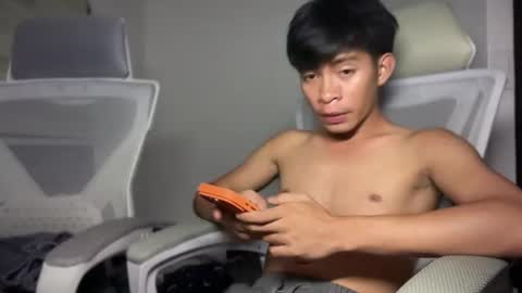Charls online show from 06-21-26, 12:52