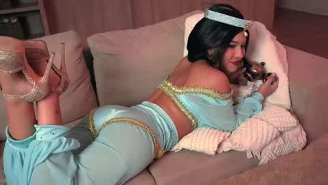 princess_and_papi online show from 10-24-25, 09:11