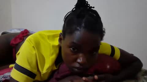 Snapshot of princess_scovia chatting on 03-06-26, 07:43 princess_scovia online show from 03-06-26, 07:43