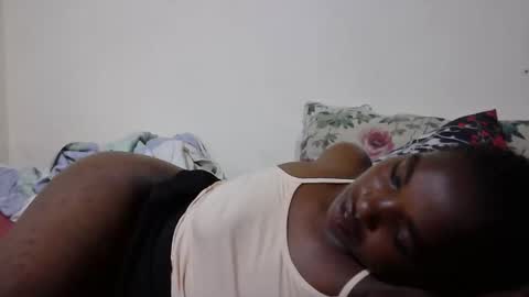 Snapshot of princess_scovia chatting on 03-13-26, 07:42 princess_scovia online show from 03-13-26, 07:42