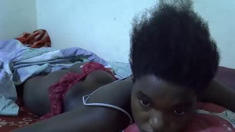 Snapshot of princess_scovia chatting on 04-14-26, 03:34 princess_scovia online show from 04-14-26, 03:34