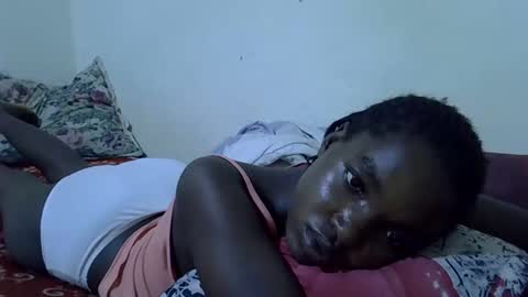 Snapshot of princess_scovia chatting on 05-09-26, 06:35 princess_scovia online show from 05-09-26, 06:35
