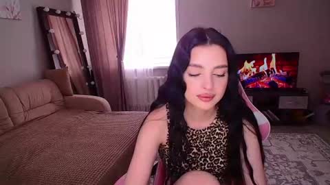 princessamira1 online show from 07-02-26, 05:46