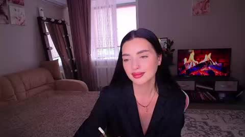 princessamira1 online show from 08-03-26, 08:02