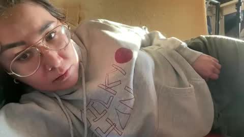 princessoftenis44 online show from 04-05-26, 12:52