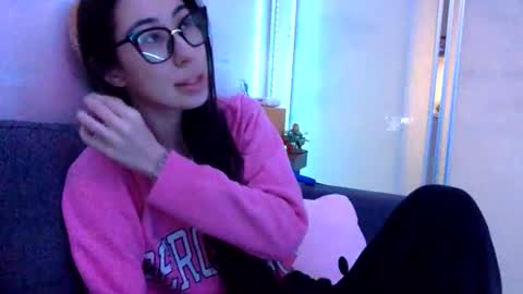 PrincessPinky444 online show from 12-15-25, 02:49