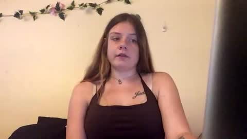 princesssnowflk84 online show from 07-19-26, 09:18