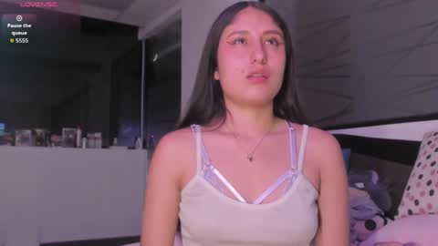 Valentina online show from 05-16-26, 12:18
