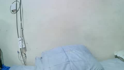 Snapshot of pritty_amber chatting on 04-14-26, 12:22 pritty_amber online show from 04-14-26, 12:22