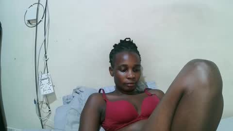 pritty_amber online show from 05-14-26, 06:37