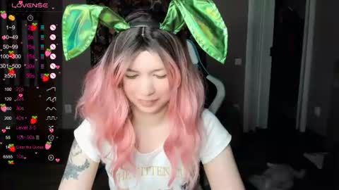 Snapshot of project_hisoka44 chatting on 07-15-26, 03:28 Di online show from 07-15-26, 03:28