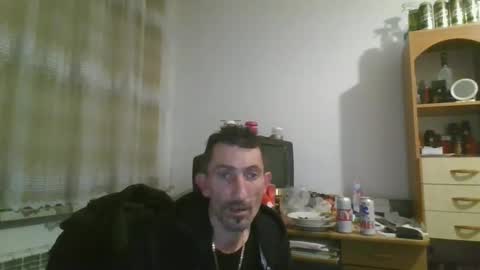 Mariusz online show from 12-13-24, 05:54