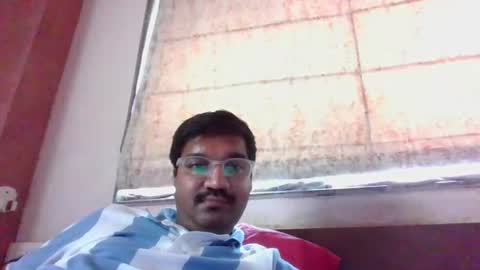 Snapshot of ptl1711 chatting on 05-04-26, 08:10 ptl1711 online show from 05-04-26, 08:10