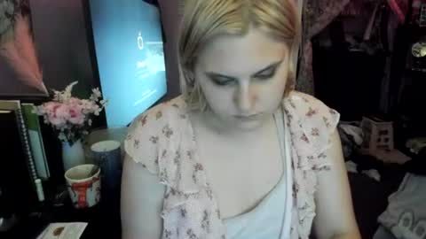 publicfreakxxx online show from 06-18-26, 12:11