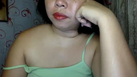 Snapshot of puke_maru chatting on 02-05-25, 06:15 Maru online show from 02-05-25, 06:15