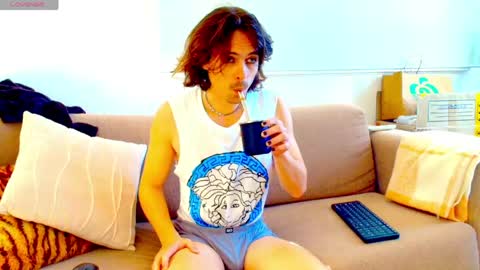 Snapshot of punktwink420 chatting on 05-20-26, 11:44 Punktwink420 online show from 05-20-26, 11:44