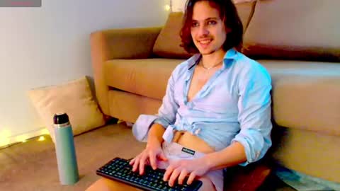 Snapshot of punktwink420 chatting on 06-24-26, 12:31 Punktwink420 online show from 06-24-26, 12:31