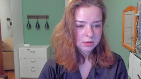 Polly online show from 12-12-24, 02:33