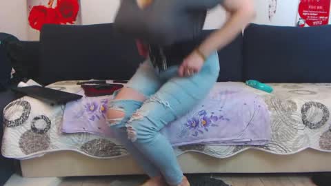 Goldie online show from 04-06-26, 02:31