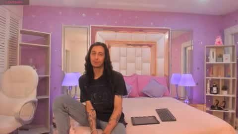 Snapshot of puretemptation_ chatting on 03-28-26, 07:46 Experienced guys online show from 03-28-26, 07:46