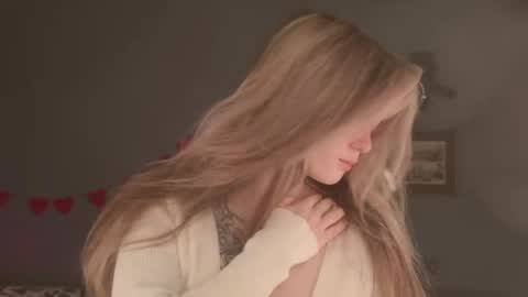 Bella online show from 04-08-26, 05:40