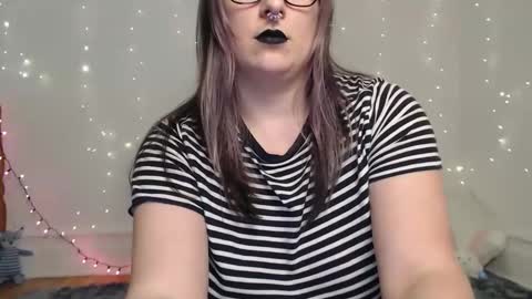  Purple online show from 01-15-25, 02:17