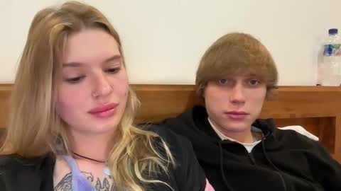 Snapshot of pussymoneywet chatting on 03-11-26, 08:59 Lina online show from 03-11-26, 08:59