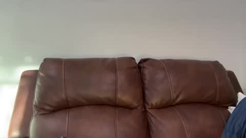 Snapshot of pussymoneywet chatting on 03-12-26, 11:33 Lina online show from 03-12-26, 11:33