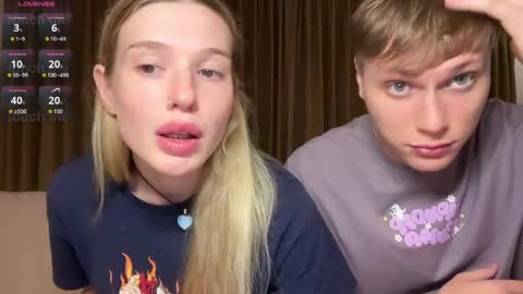 Snapshot of pussymoneywet chatting on 04-06-26, 07:48 Lina online show from 04-06-26, 07:48