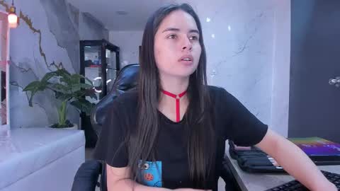 Qetsyah online show from 02-19-26, 01:07