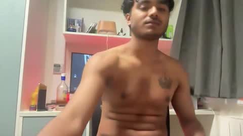 Snapshot of qosmo123 chatting on 05-07-26, 01:11 qosmo123 online show from 05-07-26, 01:11