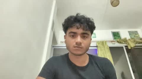 Snapshot of qosmo123 chatting on 06-08-26, 10:54 qosmo123 online show from 06-08-26, 10:54