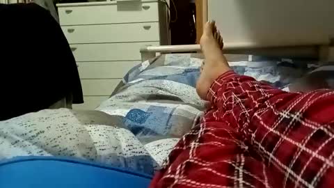 Snapshot of quantosibel chatting on 12-18-25, 05:41 quantosibel online show from 12-18-25, 05:41