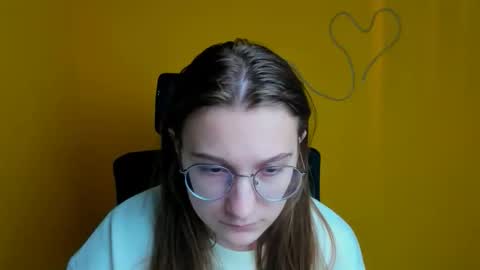 Amelie online show from 03-10-26, 12:10