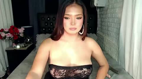 Yeng online show from 12-02-24, 05:37