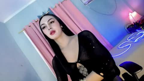 queen_danaya online show from 07-05-26, 08:05