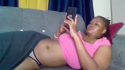 queen_doli online show from 04-24-26, 01:41